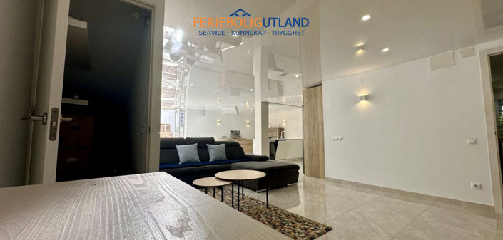 Image No.22-3 Bed Villa for sale