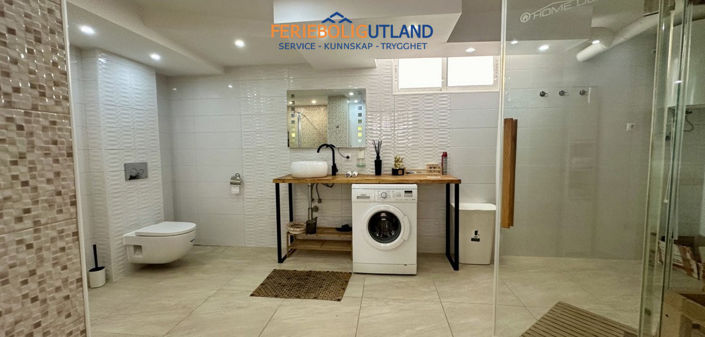 Image No.26-3 Bed Villa for sale