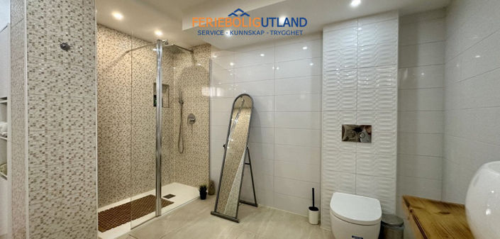 Image No.7-3 Bed Villa for sale