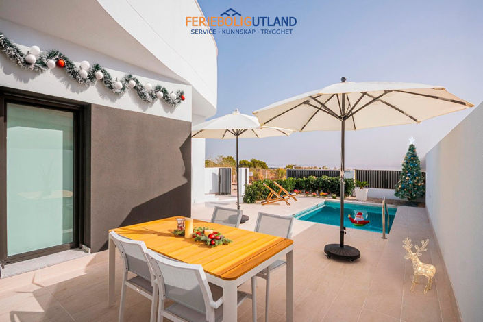 Image No.13-2 Bed Townhouse for sale