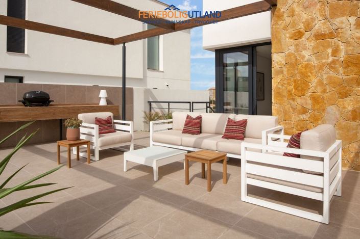 Image No.20-4 Bed Villa for sale