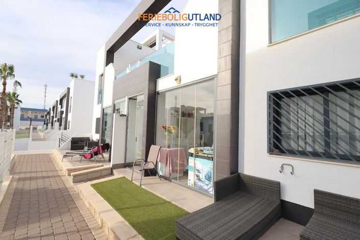 Image No.17-2 Bed Bungalow for sale