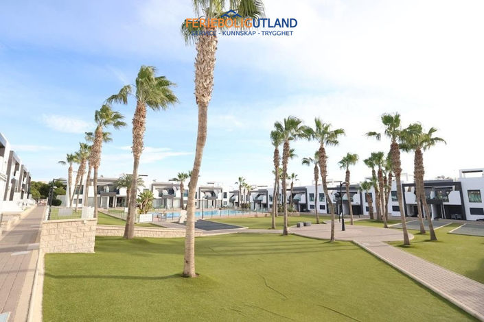 Image No.18-2 Bed Bungalow for sale