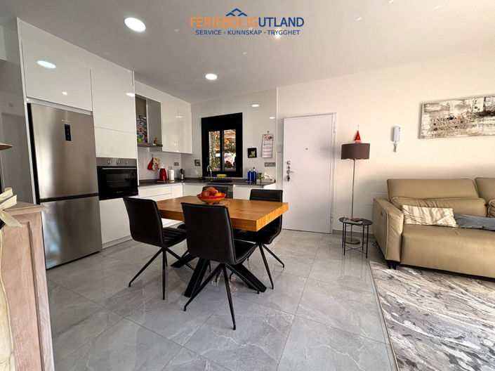 Image No.15-3 Bed Villa for sale