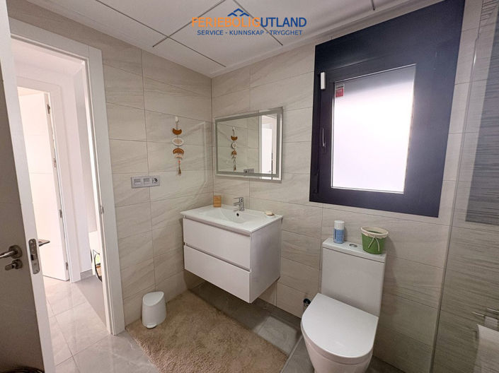 Image No.25-3 Bed Villa for sale