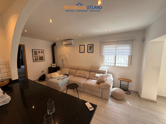 Image No.11-2 Bed Villa for sale