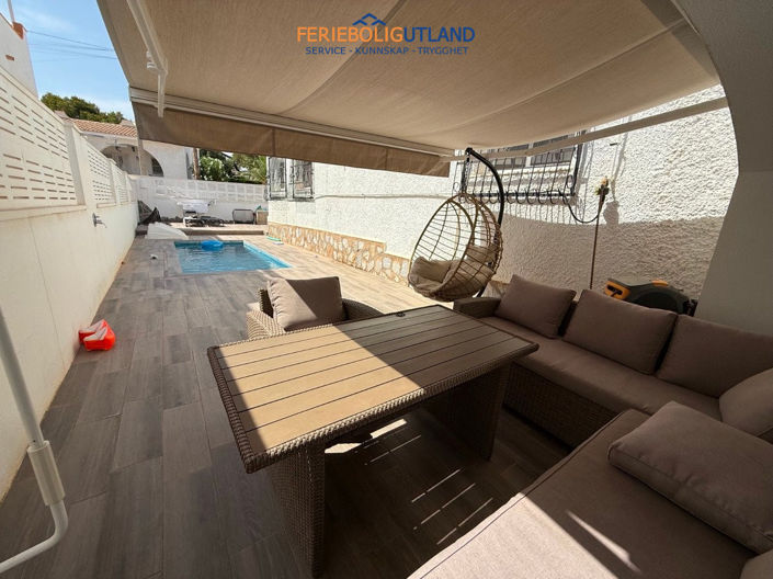 Image No.23-2 Bed Villa for sale