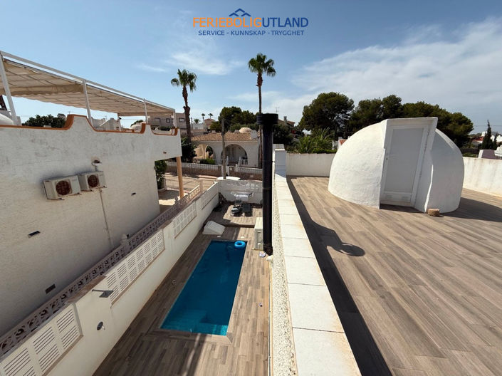 Image No.29-2 Bed Villa for sale