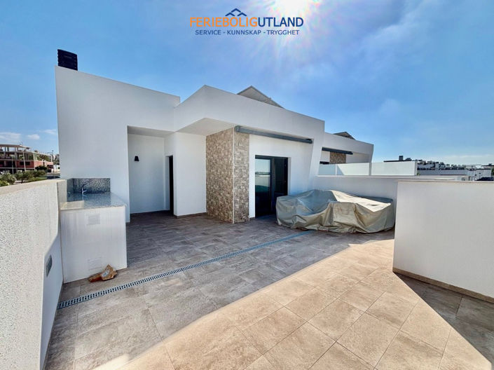 Image No.17-Villa de 2 chambres à vendre à Alicante