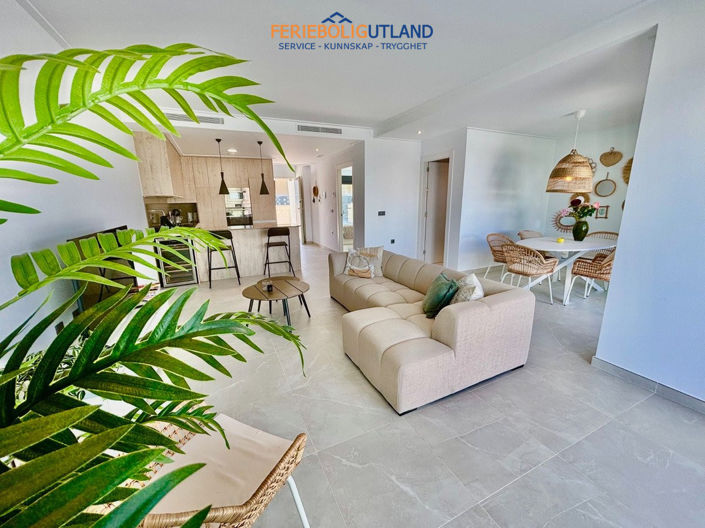 Image No.2-Villa de 2 chambres à vendre à Alicante