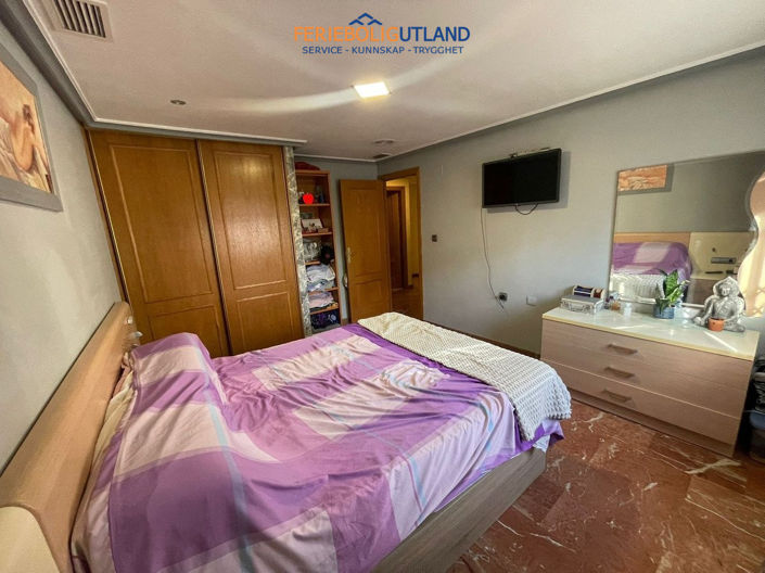 Image No.10-4 Bed Apartment for sale