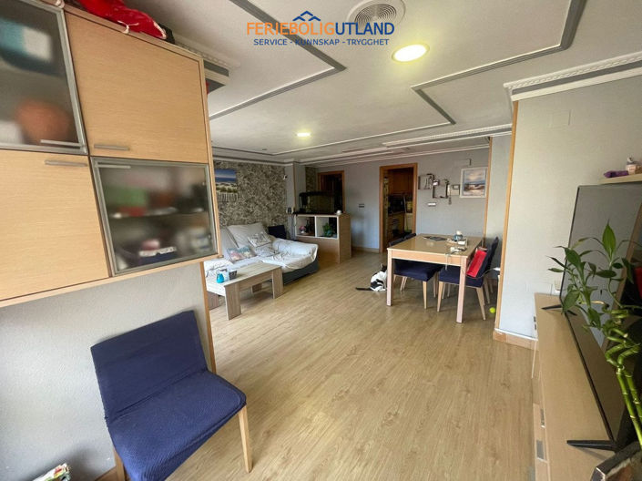 Image No.2-4 Bed Apartment for sale