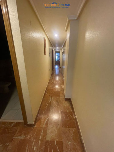 Image No.8-4 Bed Apartment for sale