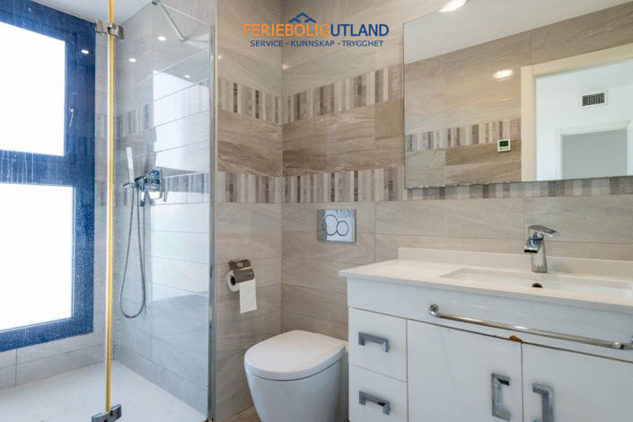 Image No.14-2 Bed Apartment for sale