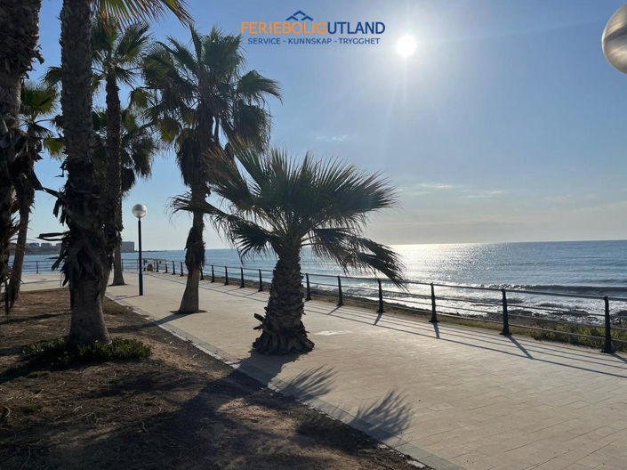 Image No.17-2 Bed Apartment for sale