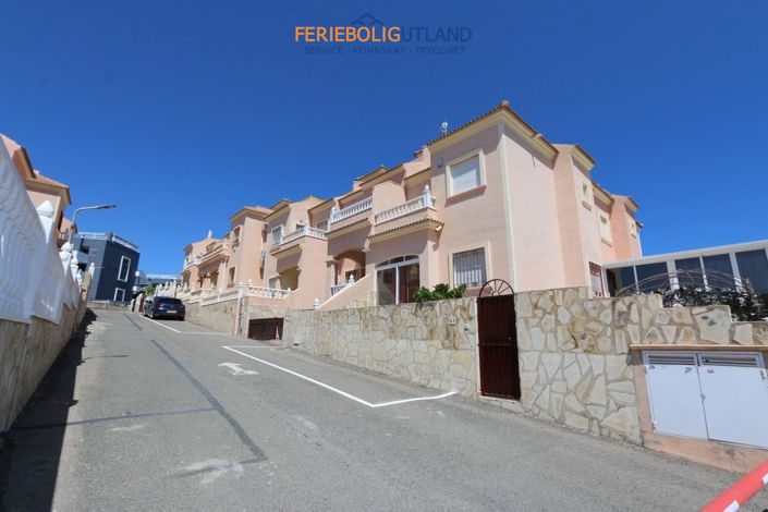 Image No.7-3 Bed Apartment for sale