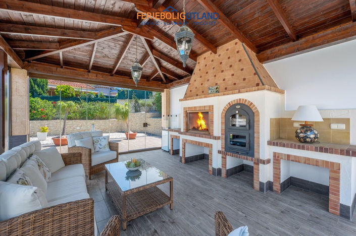 Image No.10-Villa de 4 chambres à vendre à Alicante