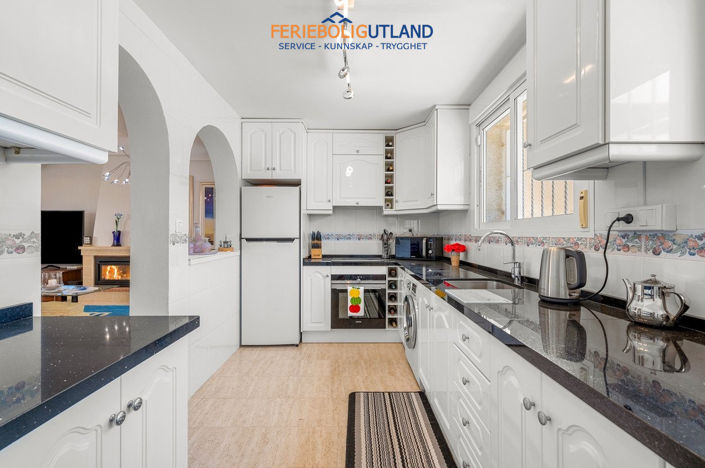 Image No.26-Villa de 4 chambres à vendre à Alicante