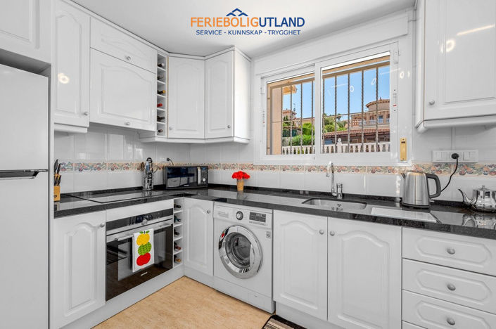 Image No.27-Villa de 4 chambres à vendre à Alicante