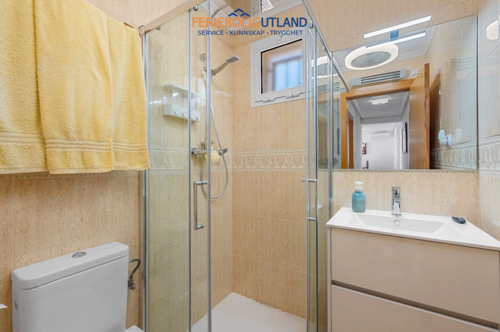 Image No.40-Villa de 4 chambres à vendre à Alicante