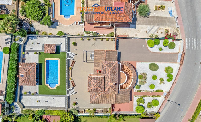 Image No.46-Villa de 4 chambres à vendre à Alicante