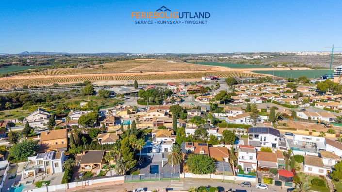 Image No.39-Villa de 4 chambres à vendre à Cabo Roig