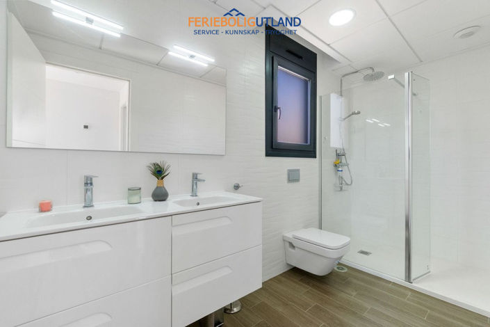 Image No.23-Villa de 5 chambres à vendre à Alicante