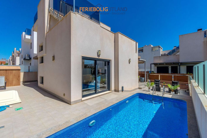 Image No.40-Villa de 5 chambres à vendre à Alicante