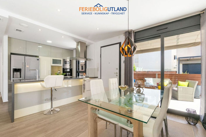 Image No.9-Villa de 5 chambres à vendre à Alicante