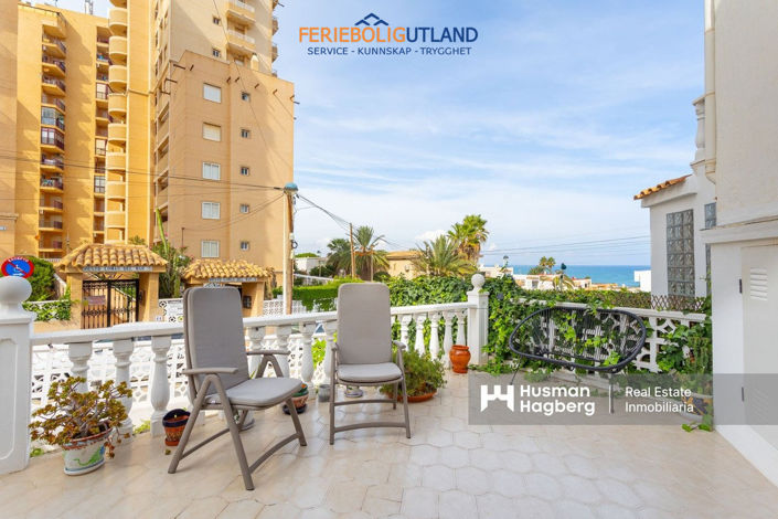 Image No.17-2 Bed Townhouse for sale