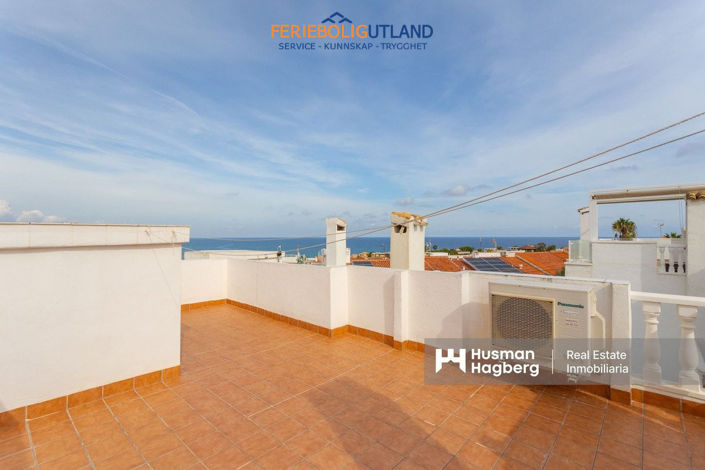 Image No.23-2 Bed Townhouse for sale