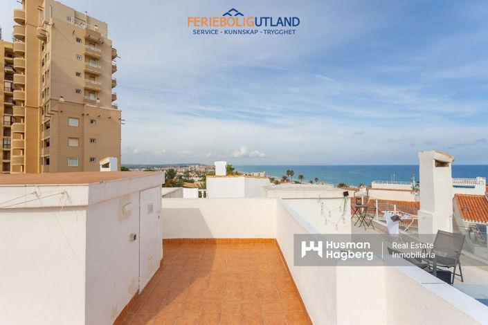 Image No.24-2 Bed Townhouse for sale