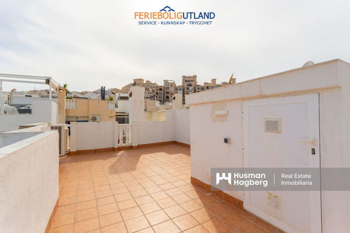 Image No.27-2 Bed Townhouse for sale