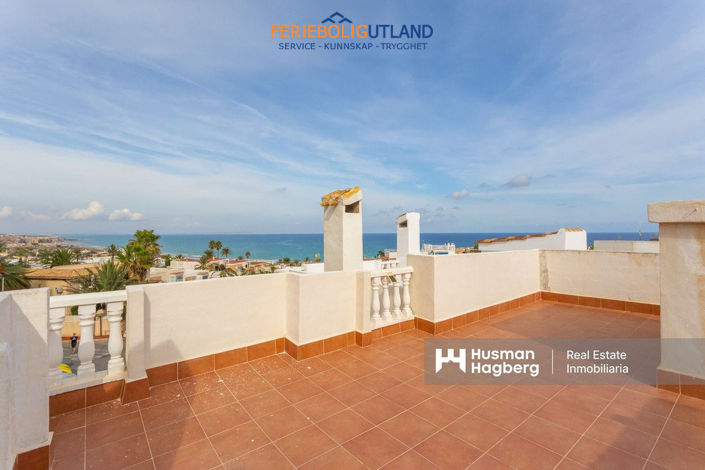 Image No.28-2 Bed Townhouse for sale