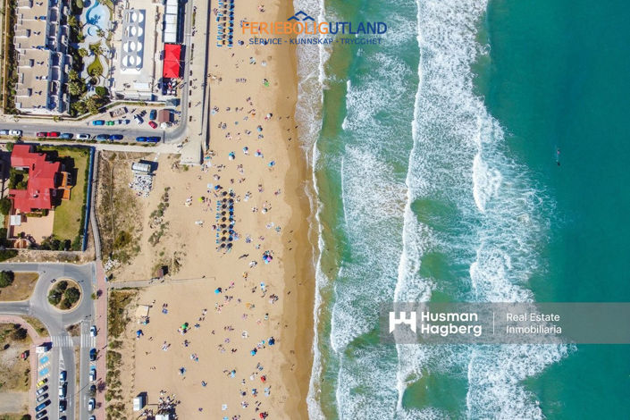 Image No.32-2 Bed Townhouse for sale