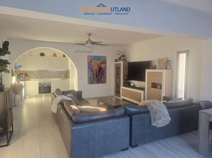 Image No.6-5 Bed Villa for sale