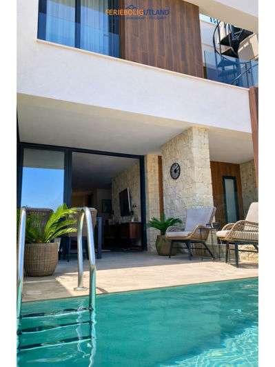 Image No.2-3 Bed Townhouse for sale