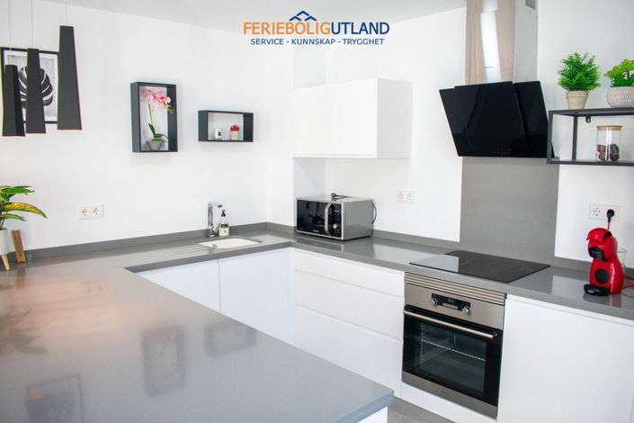 Image No.12-3 Bed Villa for sale