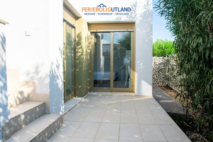 Image No.28-3 Bed Villa for sale