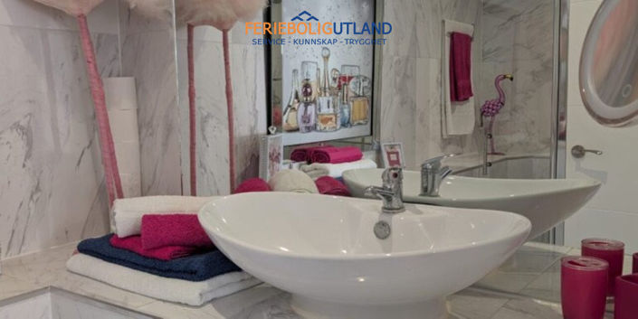 Image No.14-3 Bed Villa for sale