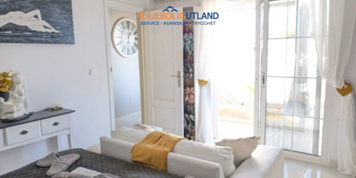 Image No.27-3 Bed Villa for sale