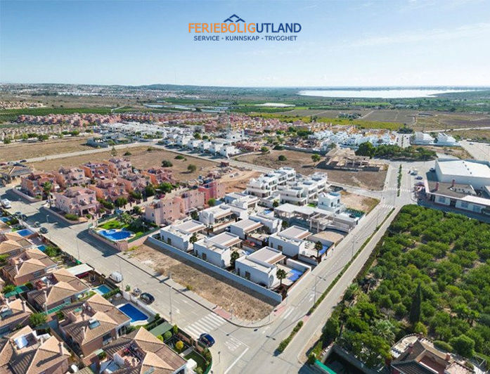 Image No.21-Villa de 3 chambres à vendre à Alicante