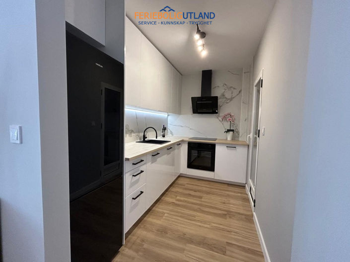 Image No.25-3 Bed Townhouse for sale