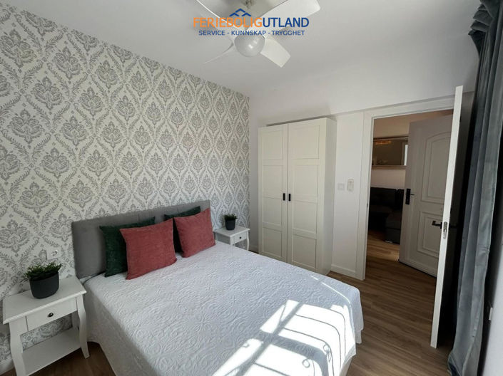 Image No.30-3 Bed Townhouse for sale