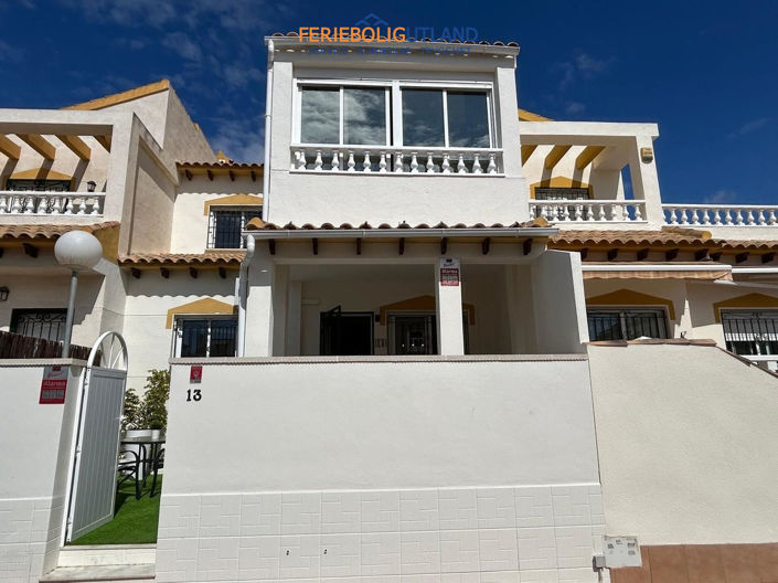 Image No.40-3 Bed Townhouse for sale