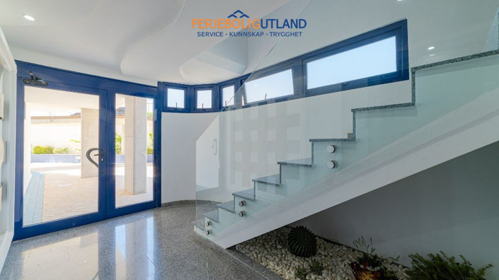 Image No.38-2 Bed Apartment for sale