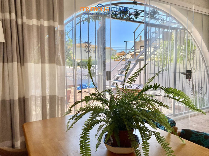 Image No.38-2 Bed Bungalow for sale