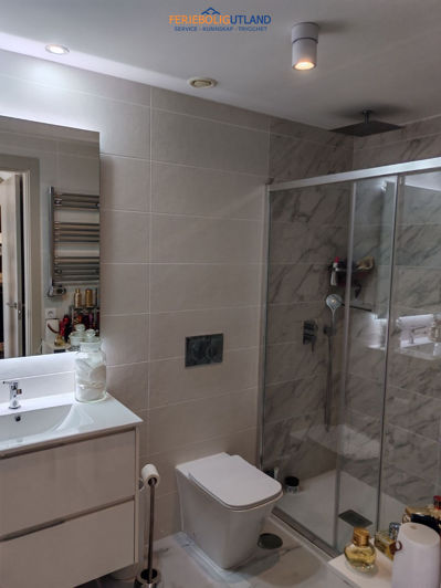 Image No.22-2 Bed Apartment for sale