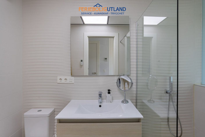 Image No.14-3 Bed Villa for sale