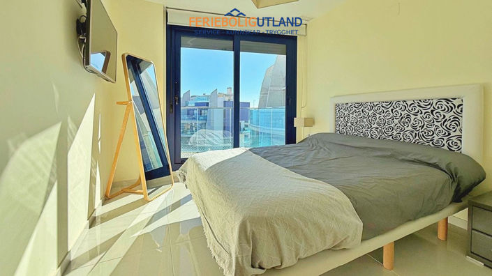 Image No.20-2 Bed Apartment for sale